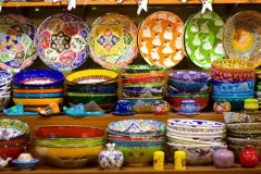 turkish-crafts-traditional-crockery-shop-35700364