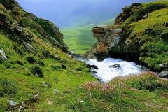 ratti-gali-lake-azad-1