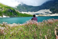 ratti-gali-lake-azad-2