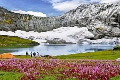 ratti-gali-lake-is-an